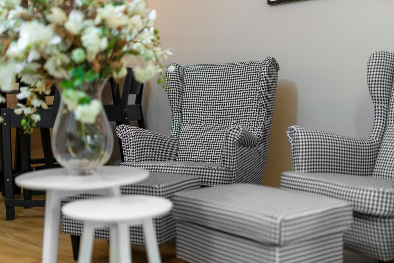 Apartament Black & White Mostowa By Renters Πόζναν Εξωτερικό φωτογραφία